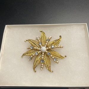 Brooch